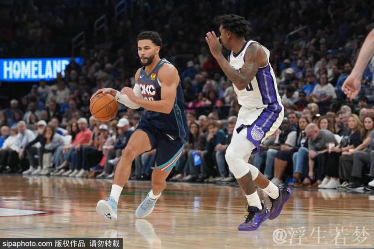 雷霆横扫爵士 豪取15连胜 雷霆横扫爵士 豪取15连胜